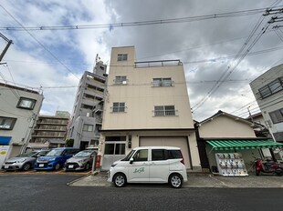 友田マンションの物件外観写真